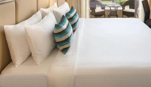 Standard Suite (Complimentary Hi-Tea and 15% Off on Laundry service)