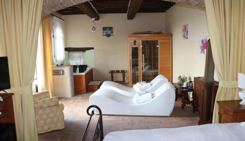 Double Room with Spa Bath