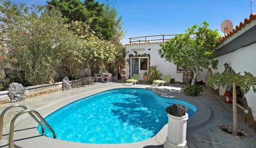 Villa with Sea View