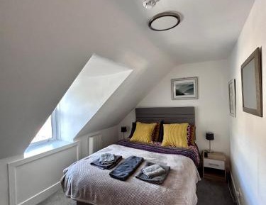 Double Room with Shared Bathroom