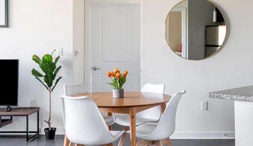 Two-Bedroom Apartment (Self Check-in with Virtual Front Desk)