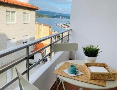 Two-Bedroom Apartment with Terrace and Sea View