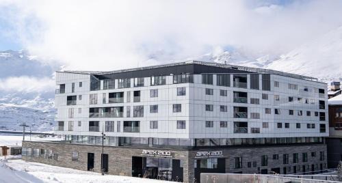 Triple Room with Mountain View