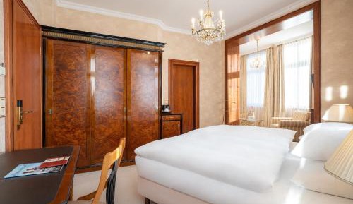 Double Room - South Side / Land View