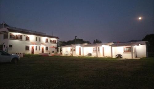 Deluxe Bungalow with Garden View