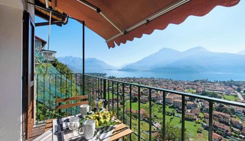 Superior One-Bedroom Apartment with Balcony