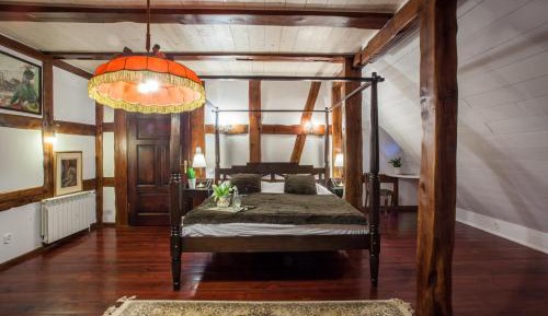 Deluxe Family Suite