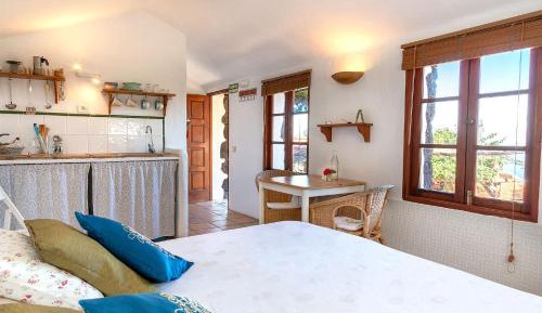 One-Bedroom Apartment (1 - 2 Adults)