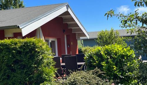 Two-Bedroom Bungalow Ole