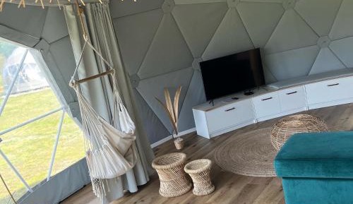 Glamping with Hot Tub