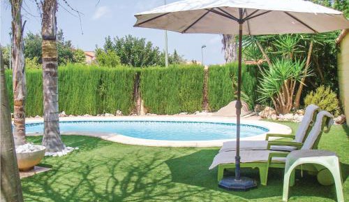 Five-Bedroom Holiday Home