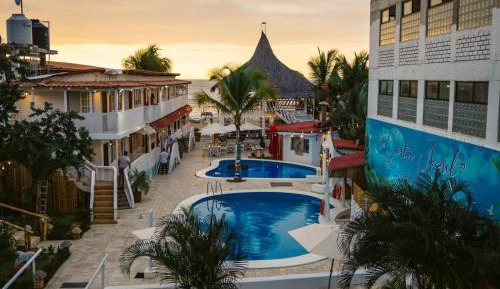 Queen Suite with Sea View