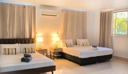 Deluxe Family Room