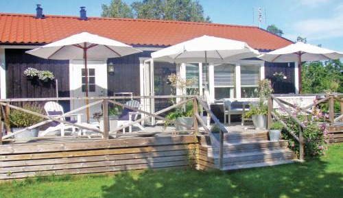 Two-Bedroom Holiday Home