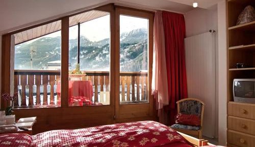 Twin Room with Balcony