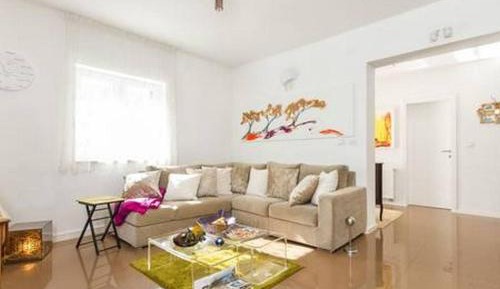 Four-Bedroom Holiday Home