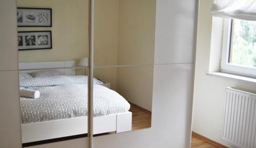 Studio Apartment (5 adults)