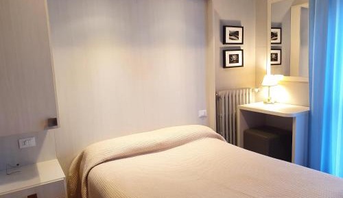 Single Room with Private Bathroom