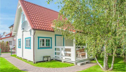One-Bedroom Holiday Home