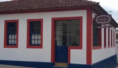 Basic Triple Room with Shared Bathroom