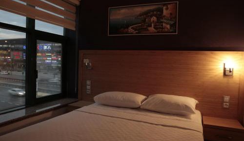 Large Single Room