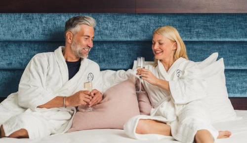 Deluxe King Room with Countryside View