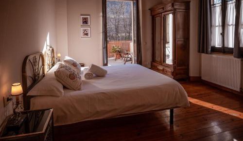 Triple Room with Mountain View