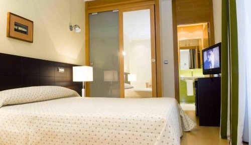 Superior Apartment for 5-8 people