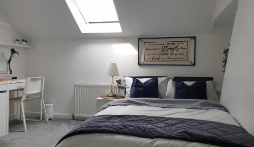 Double Room with Shared Bathroom