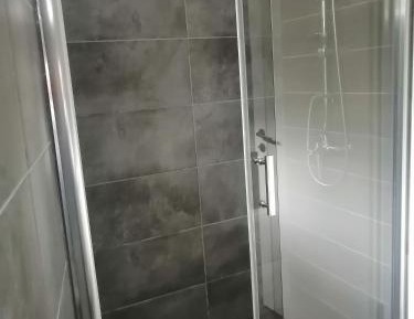 Apartment with Lake View