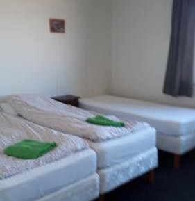 Basic Triple Room with Shared Bathroom