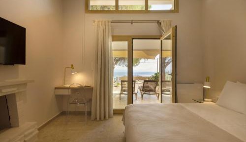 Suite with Private Pool