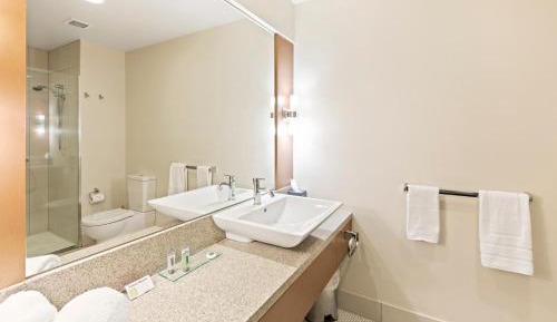 Executive Twin Suite