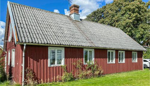 Two-Bedroom Holiday Home
