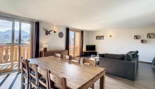 Apartment (8 Adults)