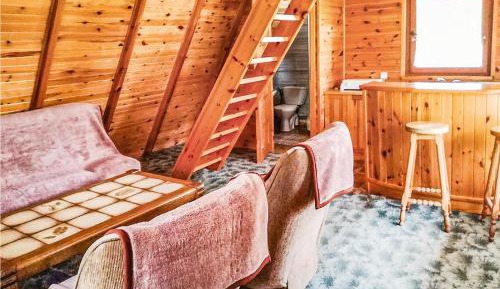 One-Bedroom Holiday Home