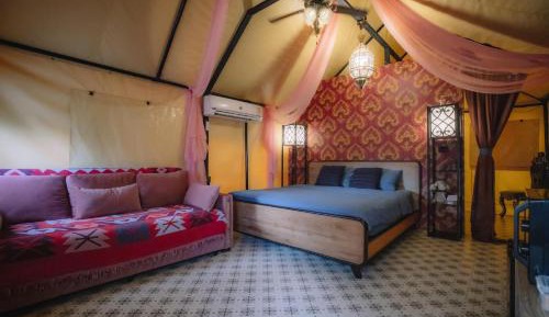  Tent Glamping With Bathtub