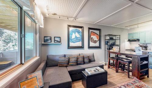 One Bedroom Apartment