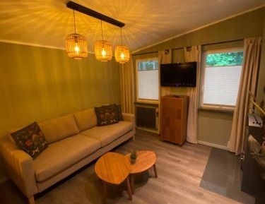 Bungalow with Garden View