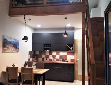 Apartment - Split Level