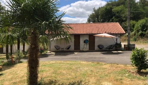 Deluxe Double Room with Shower