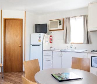 2 Bedroom Cabin