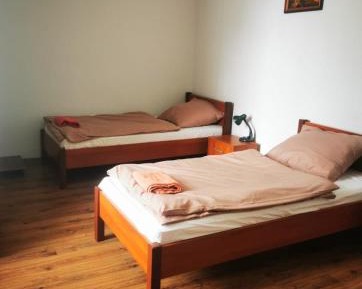 Basic Triple Room
