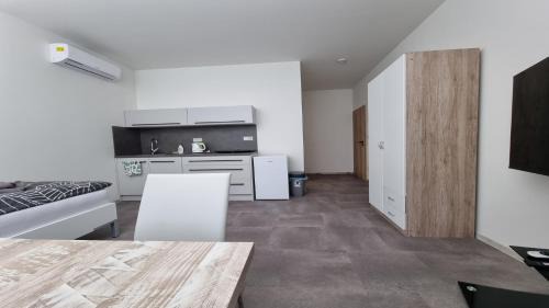 Single Room with Private Bathroom