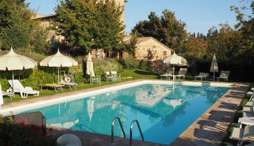 Two-Bedroom Apartment with Pool View
