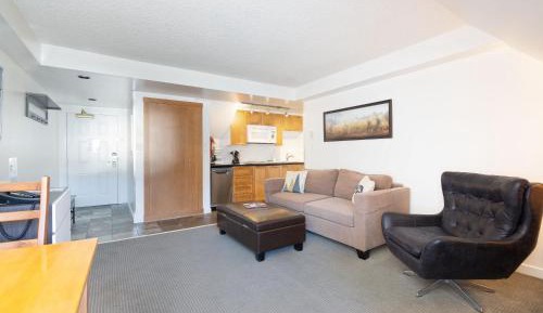 One-Bedroom Suite