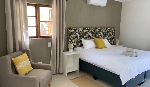 Luxury King Room