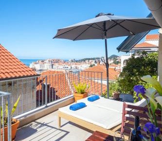 Apartment with Terrace