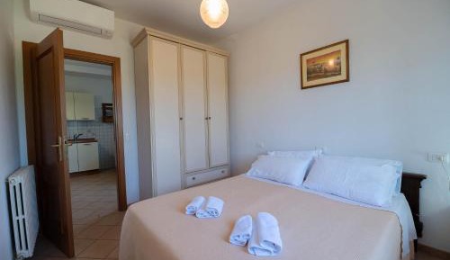 Superior Three-Bedroom Apartment with pool view