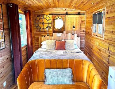 Suite with River View